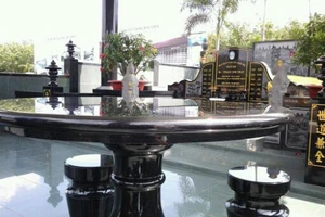 Chiều nay mở lại phiên tòa vụ bà bán bún có 1000 tỷ đồng