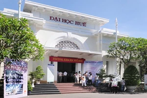 Đại học Huế công bố điểm thi, ba thủ khoa đạt 28,5 điểm