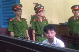 Tử hình nghịch tử đánh mẹ già bị liệt đến chết