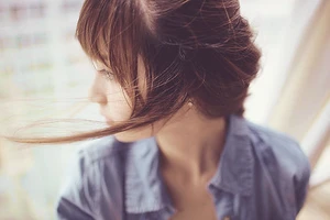 Người cũ đang khống chế cảm xúc của tôi