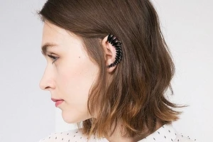 Nhãn hàng Mango phải giải thích vì thiết kế ‘nhạy cảm’