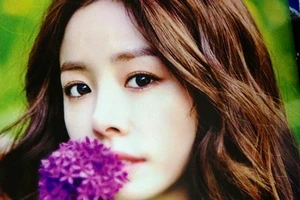 Nếu hạnh phúc chưa đến, hãy chọn quần áo đẹp!