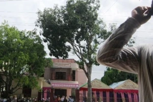 Viện trưởng VKSND tổ chức đám cưới con tại nhiệm sở trong giờ hành chính