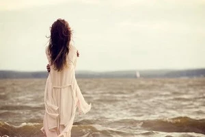 Người thứ ba ấy cũng năm bảy đường