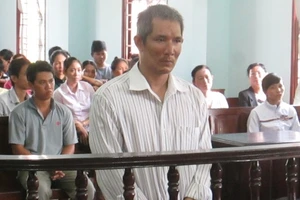 Nhớ con, nghi can bỏ trốn khỏi nơi chữa bệnh lãnh thêm tội mới