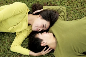 Soi tật 'ham của lạ' của chồng