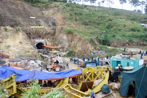 Tiến độ các mũi tiếp cận khu vực hầm thủy điện sập