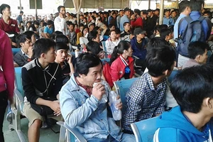 Phó Thủ tướng yêu cầu xử nghiêm xe khách lộn xộn