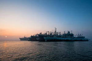 Những con tàu ma ngoài khơi San Francisco