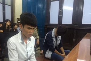 Bạn không thăm nuôi, đổi lời khai rằng bạn là kẻ giết người