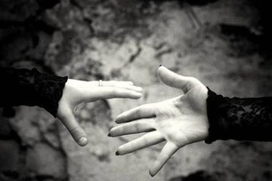 Vì anh ngoại tình