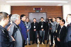 Trung Quốc mở chiến dịch 'lưới trời' vây quan tham đào tẩu