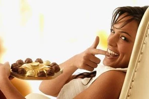 Phản bác quan niệm tác dụng của chocolate lên ‘chuyện ấy’