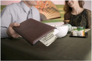 Vì sao anh chàng bị ‘gạch tên’ ngay trong ngày hẹn đầu tiên?