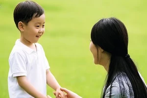 Những kỹ năng sinh tồn bố mẹ buộc phải dạy con