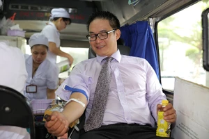 Giọt máu hồng vì cộng đồng