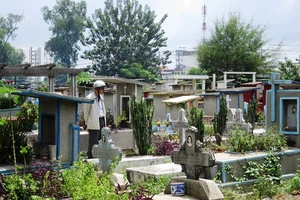 Dự án di dời nghĩa trang Bình Hưng Hòa vẫn đang tìm nhà đầu tư