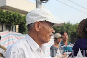 Nước mắt của người dân đưa tiễn 6 nạn nhân vụ thảm sát