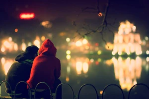 Lãng mạn hóa bạn đời