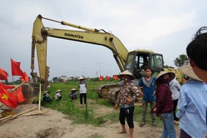 DN yêu cầu Hải Dương làm rõ máy xúc đè dân thuộc đơn vị nào?