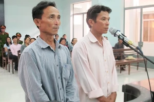 Tuyên án treo hai người thân của em Tu Ngọc Thạch