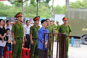 Nợ lương, giám đốc bị đâm chết