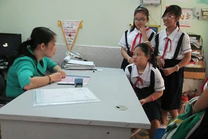 Trường không giới thiệu nơi đăng ký khám chữa bệnh ban đầu cho HS