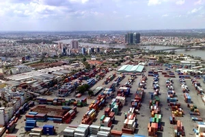 Việt Nam bị tác động tiêu cực từ 'đòn bẩy hạ tầng' Trung Quốc?