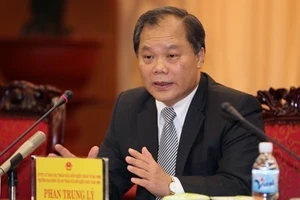 Chưa có điều luật, Tòa vẫn phải thụ lý vụ việc dân sự