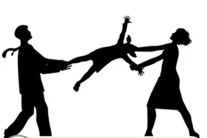 Mẹ bỏ con từ sơ sinh, sao giành lại vẫn được? 