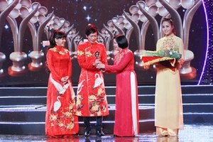 Công bố sớm ba giải Mai Vàng năm 2015