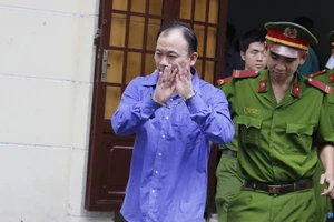 Lừa đảo chiếm đoạt 5,5 tỉ đồng, lãnh án 15 năm tù