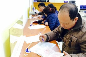 Công sở Hà Nội ngày làm việc đầu xuân: Nơi đông đúc, chốn đìu hiu