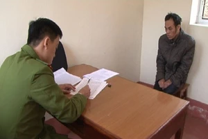 ‘Vợ hờ’ mang thai tự nguyện bán mình sang Trung Quốc kiếm tiền cho chồng 