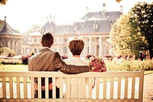 Vợ chồng, không duyên không gặp, không nợ không đến