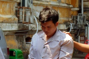 Nhân viên trộm hàng hóa của chủ 16 lần