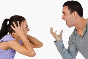 'Thần chú' thu phục đối phương tức thì khi tranh cãi 