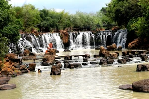 Thành phố nắng nóng, 'trốn' lên Giang Điền tìm phút nghỉ ngơi