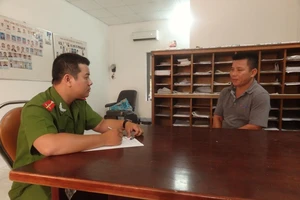 Bắt bảo vệ khách sạn môi giới mại dâm chuyên nghiệp