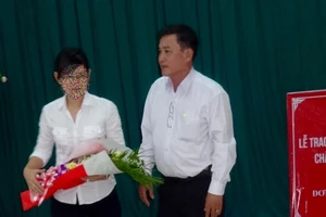 TAND huyện Cần Giờ xin lỗi người phụ nữ 'đánh bạc một mình'