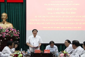 Chánh án Tối cao làm việc với TAND TP.HCM