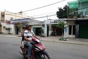 Bắt giam cán bộ Chi cục Thuế Bến Lức nhận hối lộ