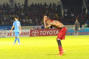 Ngoại binh bị treo giò, Hải Phòng vỡ mộng vô địch