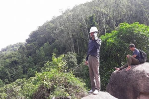 4 hướng tiếp cận tìm trực thăng mất tích trên núi Dinh