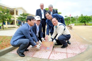 Hàn Quốc ký hợp tác từ thiện xã hội ở Quảng Ngãi 