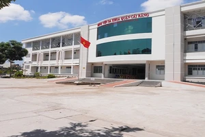 Lý do nhân viên bệnh viện tự cắt và tháo khớp chân mình