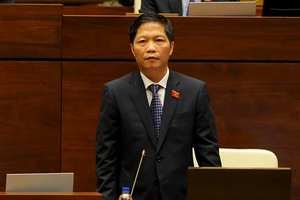 Dự án đắp chiếu, xem xét cả trách nhiệm hình sự