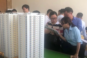 Tình hình trái ngược ở 2 thị trường lớn nhất nước