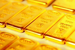 Giá vàng 9999 tăng sốc 