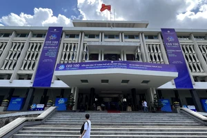 Lãnh đạo TP.HCM gặp gỡ 100 CEO tập đoàn áp dụng kinh tế xanh 